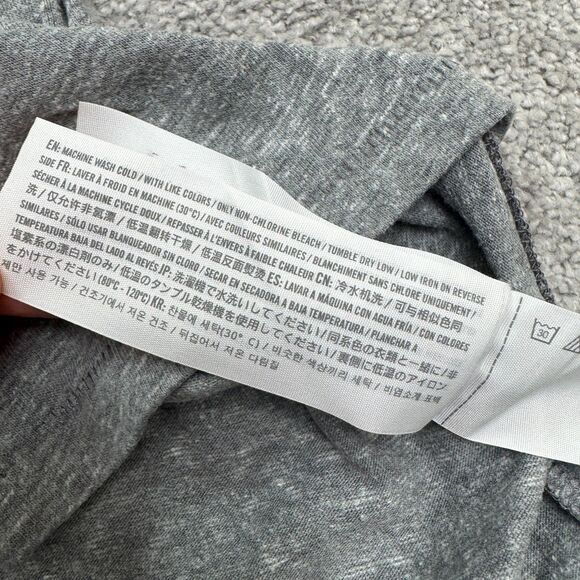 Abercrombie & Fitch Embroidered Graphic T-Shirt Mens Medium Gray Cotton Crew Tee - Picture 6 of 10